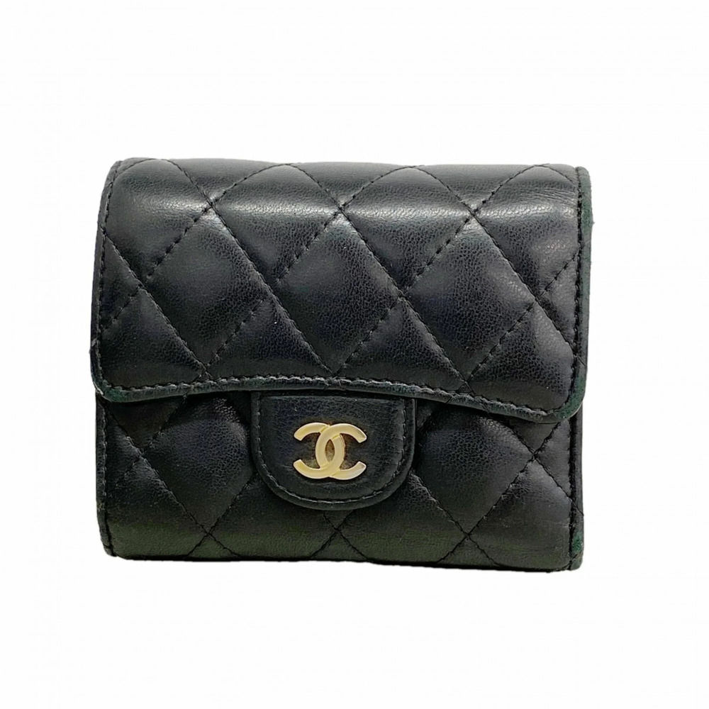 CHANEL Authentic Black Lambskin Leather Wallet